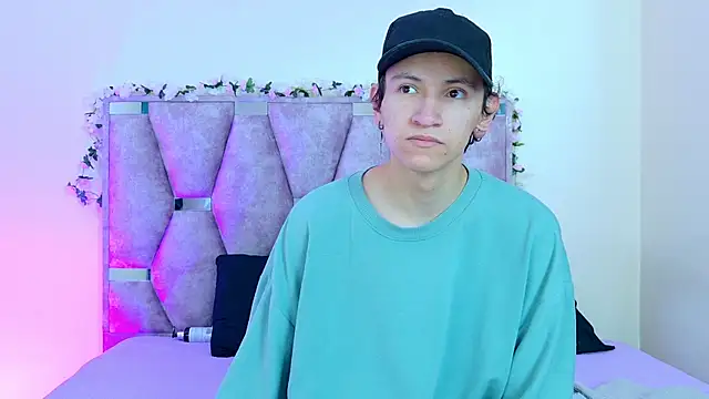 iris and damian online show from 12, 4, 2026