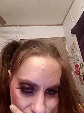 snowbird1117 online show from 6, 2, 2026