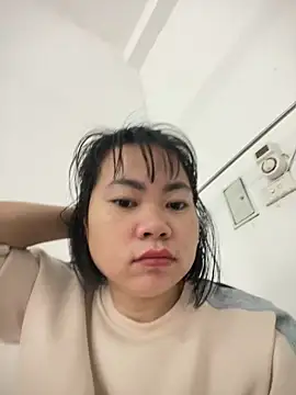 Snapshot of Chew_candy chatting on 16, 12, 2025 Chew candy online show from 16, 12, 2025