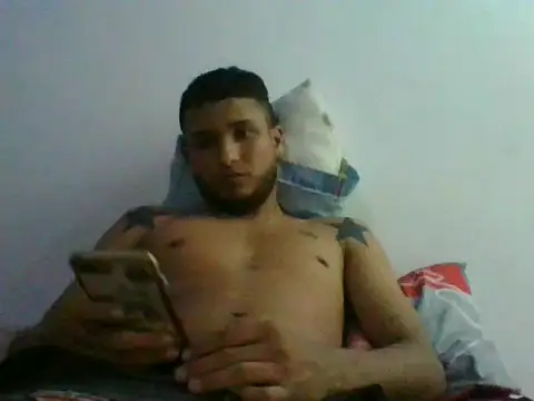 Snapshot of modeloxtz chatting on 22, 12, 2025 modeloxtz online show from 22, 12, 2025