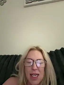 sinfulsara online show from 28, 2, 2026