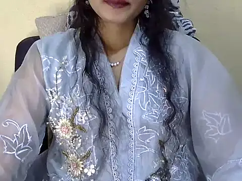 Snapshot of Shab_M chatting on 6, 2, 2026 Shab M online show from 6, 2, 2026