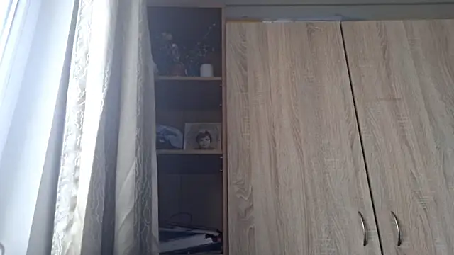 Snapshot of KellyKelik chatting on 6, 1, 2026 KellyKelik online show from 6, 1, 2026