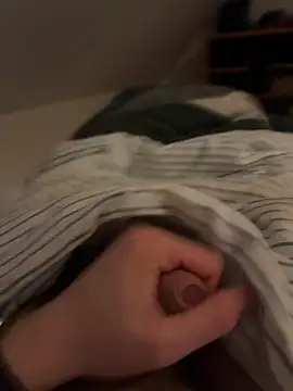 hannes256102 online show from 4, 3, 2026