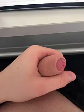 hannes256102 online show from 6, 3, 2026