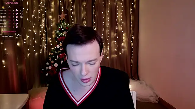 Snapshot of Kristenegor chatting on 15, 12, 2025 Kristenegor online show from 15, 12, 2025