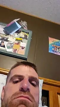 Legtrembler1 online show from 22, 4, 2026