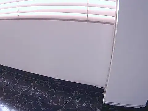 Fernanda andrew online show from 3, 3, 2026