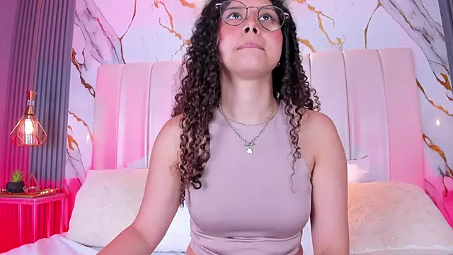 MarelynSummer online show from 2, 3, 2026