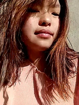 Snapshot of Miina-2000 chatting on 19, 12, 2025 Miina-2000 online show from 19, 12, 2025