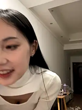 Snapshot of DD-52 chatting on 5, 12, 2025 DD-52 online show from 5, 12, 2025