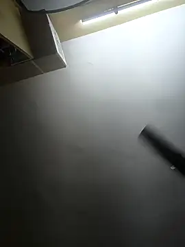 Snapshot of Preeti345 chatting on 14, 12, 2025 Preeti345 online show from 14, 12, 2025