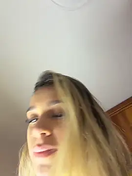 Sophie-velvet online show from 30, 6, 2026