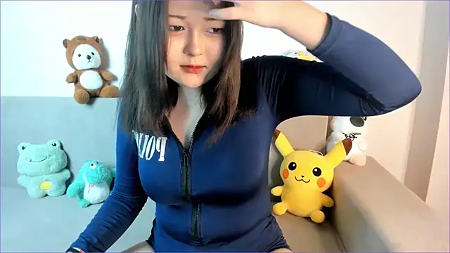 minji snow online show from 14, 2, 2026