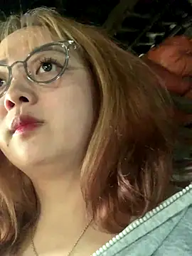 Snapshot of Samsam-006 chatting on 19, 12, 2025 Samsam-006 online show from 19, 12, 2025