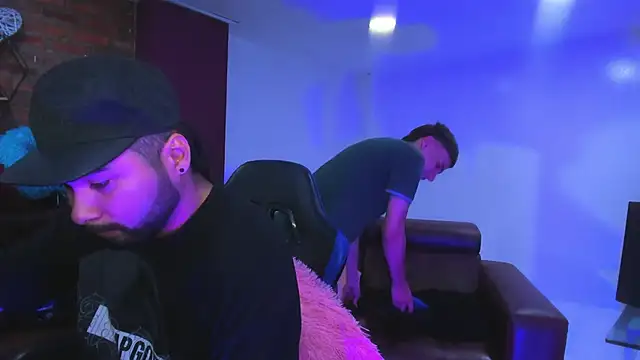 HotThreesoome online show from 9, 1, 2026