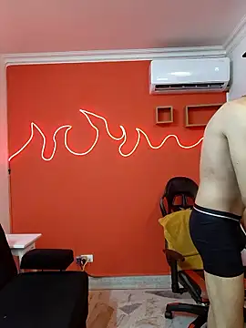 Neo Twink online show from 9, 1, 2026