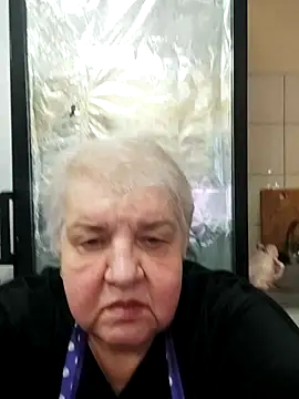 Snapshot of HapinessLovee chatting on 18, 12, 2025 HapinessLovee online show from 18, 12, 2025