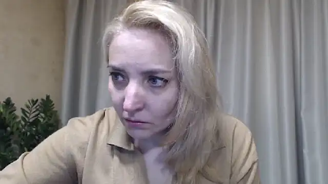 sweetpussy online show from 12, 4, 2026