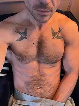 Snapshot of jack-the-dad chatting on 5, 12, 2025 jack-the-dad online show from 5, 12, 2025