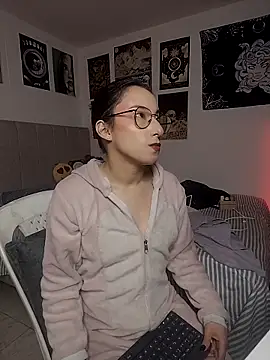 little  ammy online show from 17, 4, 2026