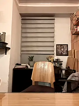Magenta Moon online show from 16, 5, 2026
