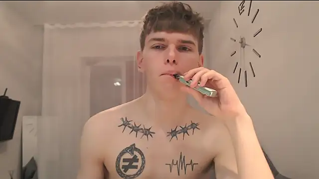Snapshot of Fredd_Xanders chatting on 30, 4, 2026 Fredd Xanders online show from 30, 4, 2026