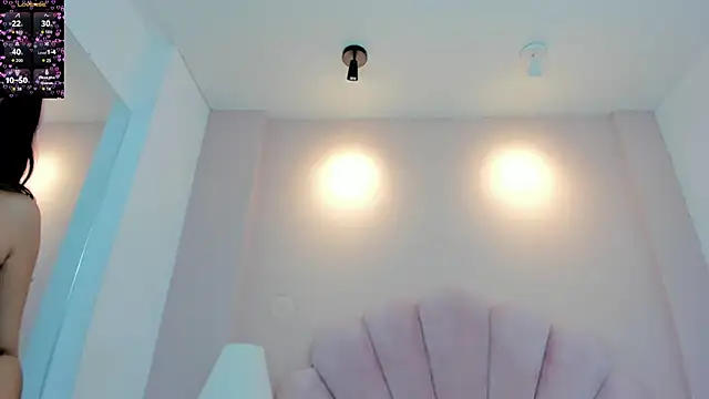 Snapshot of Nahomy_Harperr chatting on 5, 12, 2025 Nahomy Harperr online show from 5, 12, 2025