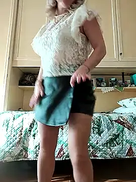 AhlyssaLove1155 online show from 21, 12, 2025