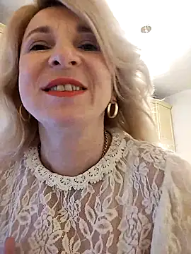 AhlyssaLove1155 online show from 6, 1, 2026