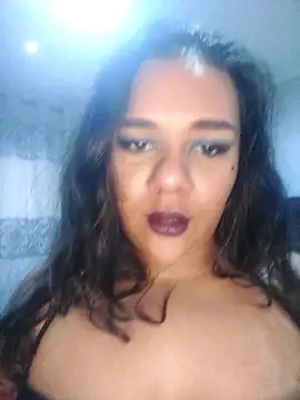 Snapshot of thebomb07 chatting on 15, 12, 2025 thebomb07 online show from 15, 12, 2025