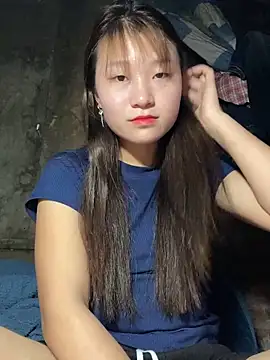 Snapshot of hinata-xx chatting on 2, 3, 2026 hinata-xx online show from 2, 3, 2026