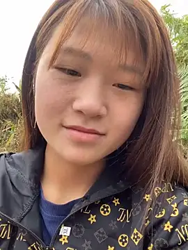 Snapshot of hinata-xx chatting on 4, 3, 2026 hinata-xx online show from 4, 3, 2026