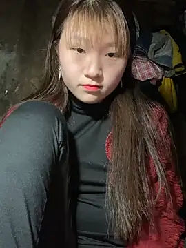 Snapshot of hinata-xx chatting on 7, 3, 2026 hinata-xx online show from 7, 3, 2026