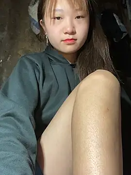 Snapshot of hinata-xx chatting on 8, 3, 2026 hinata-xx online show from 8, 3, 2026