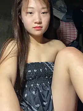 Snapshot of hinata-xx chatting on 3, 4, 2026 hinata-xx online show from 3, 4, 2026