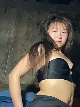 Snapshot of hinata-xx chatting on 9, 4, 2026 hinata-xx online show from 9, 4, 2026