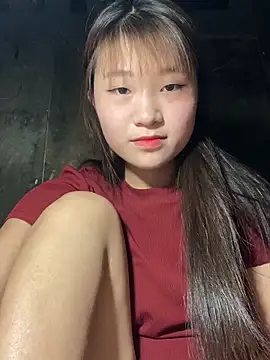 Snapshot of hinata-xx chatting on 11, 4, 2026 hinata-xx online show from 11, 4, 2026