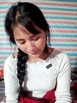 Him MountainGirl online show from 11, 2, 2026