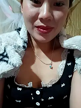 Snapshot of mayni012314 chatting on 18, 12, 2025 mayni012314 online show from 18, 12, 2025