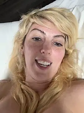 Snapshot of CelestialRuby chatting on 23, 2, 2025 CelestialRuby online show from 23, 2, 2025