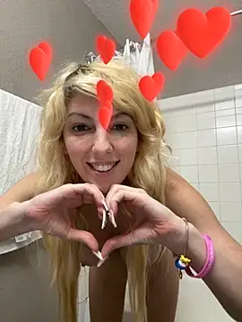 Snapshot of CelestialRuby chatting on 23, 2, 2025 CelestialRuby online show from 23, 2, 2025