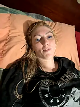 Snapshot of CelestialRuby chatting on 10, 9, 2025 CelestialRuby online show from 10, 9, 2025