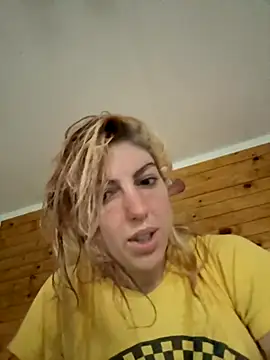 Snapshot of CelestialRuby chatting on 1, 10, 2025 CelestialRuby online show from 1, 10, 2025