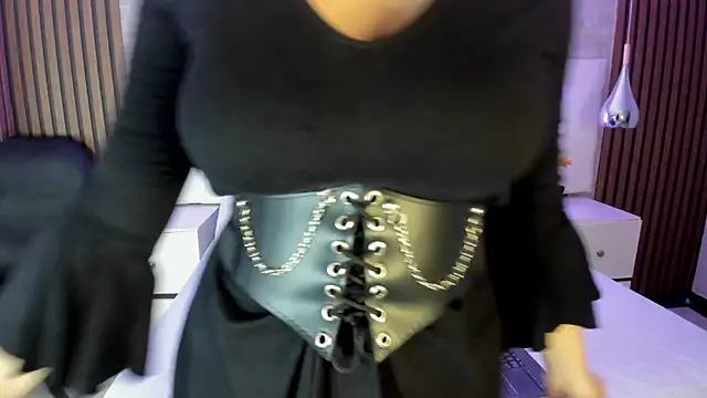 Snapshot of NaomySakura chatting on 5, 5, 2026 NaomySakura online show from 5, 5, 2026