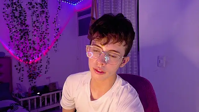 Dani Dancer online show from 15, 5, 2026