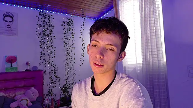 Dani Dancer online show from 17, 5, 2026