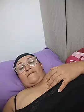 Snapshot of Nini_Love_ chatting on 13, 2, 2026 Nini Love online show from 13, 2, 2026