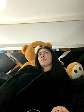 Snapshot of Moon_Magic666 chatting on 16, 12, 2025 Moon Magic666 online show from 16, 12, 2025