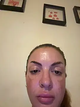 Carlafeet online show from 24, 6, 2026